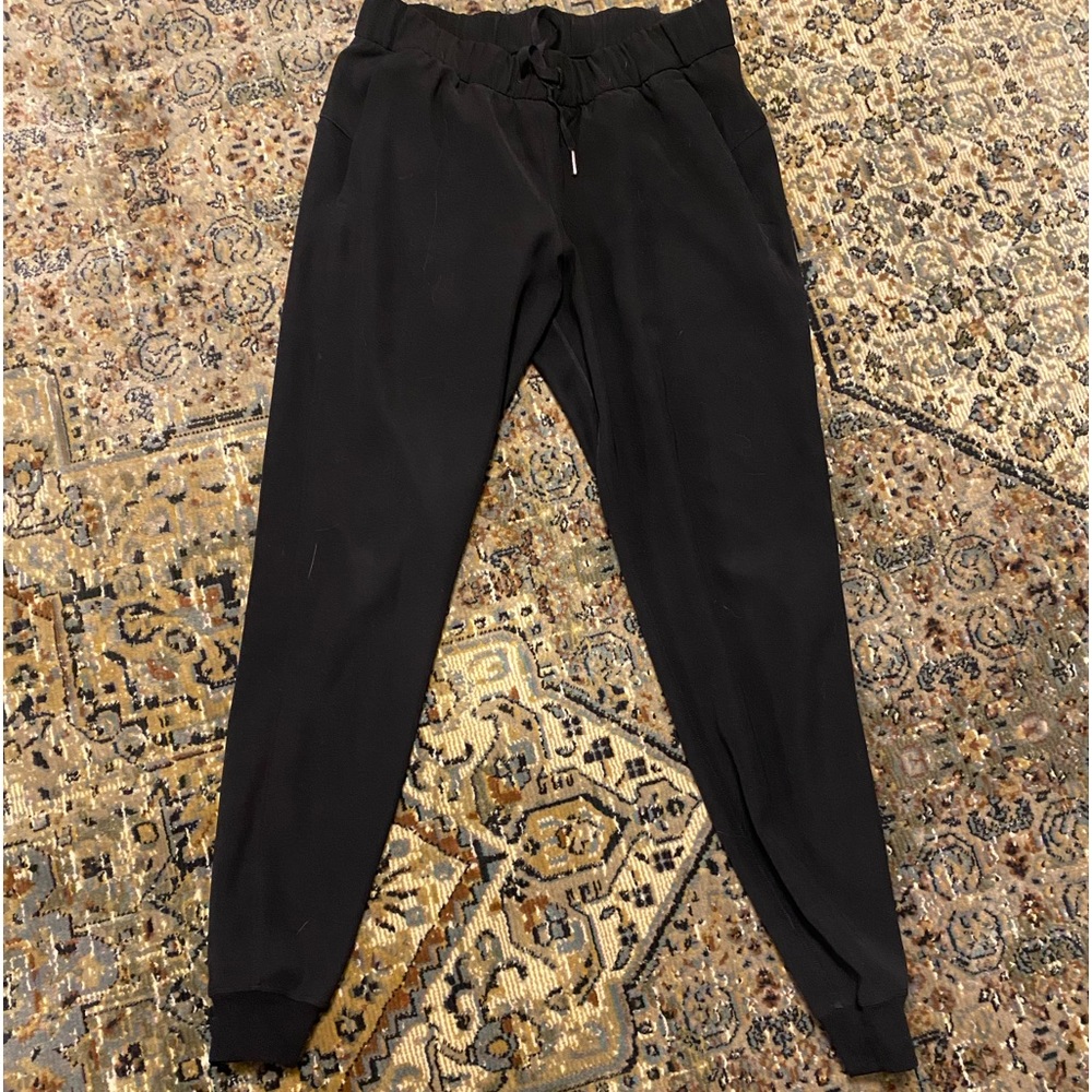Lululemon Joggers Size 6